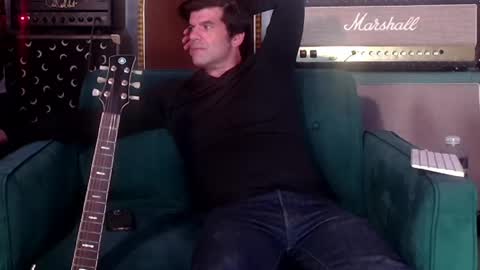 Flannel Dong online show from June 1, 2026, 6:59 am