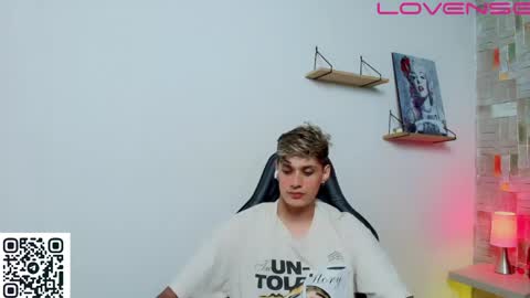 Snapshot of flaquito___ chatting on May 7, 2026, 9:09 pm Flaquito online show from May 7, 2026, 9:09 pm