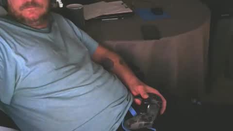 flashy49 online show from December 18, 2025, 4:40 am