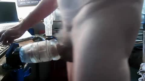 Snapshot of fleshlight4246 chatting on July 23, 2026, 2:04 pm UK Fleshlight Fucker online show from July 23, 2026, 2:04 pm