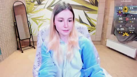 FlexiMona online show from April 18, 2026, 9:35 am