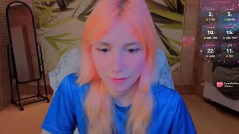 Snapshot of fleximona chatting on June 13, 2026, 9:51 am FlexiMona online show from June 13, 2026, 9:51 am