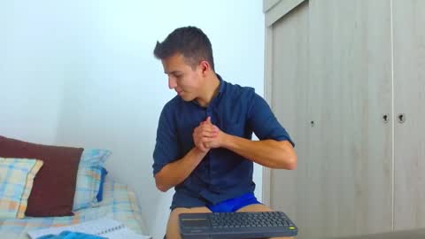 Snapshot of flint_ryan chatting on February 26, 2025, 9:37 pm Nico online show from February 26, 2025, 9:37 pm