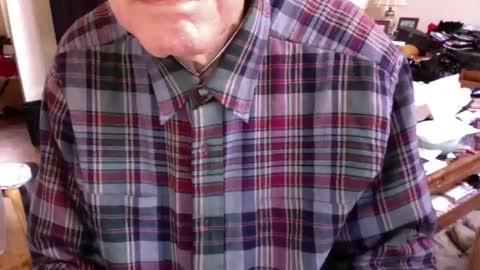 flip4u online show from October 25, 2025, 9:20 pm