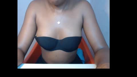 flirtxxdiva online show from September 13, 2025, 1:22 pm