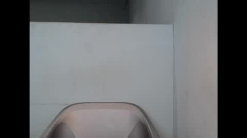 flirtxxdiva online show from October 3, 2025, 8:06 pm