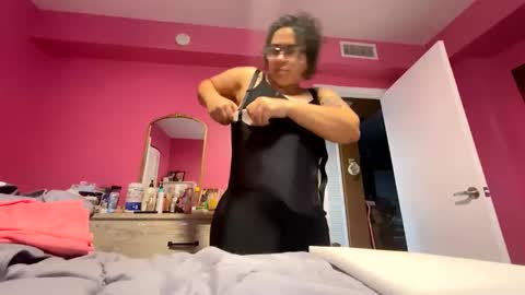 Snapshot of flirtygirlyy chatting on May 28, 2026, 4:26 pm Ive Retired From Camming online show from May 28, 2026, 4:26 pm
