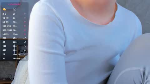 Emely  online show from March 4, 2026, 7:58 am