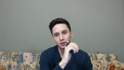 Snapshot of florecharming chatting on November 25, 2025, 3:28 am Flore online show from November 25, 2025, 3:28 am