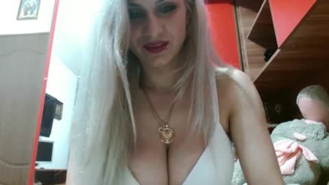 Snapshot of florya4you chatting on February 19, 2026, 8:27 pm florya4you online show from February 19, 2026, 8:27 pm