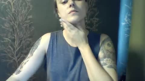 Snapshot of flower_bluee chatting on June 11, 2026, 10:24 am Ambika 3 online show from June 11, 2026, 10:24 am
