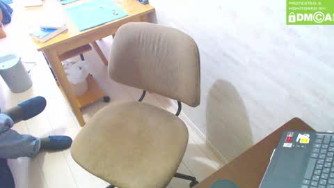 Snapshot of flowerbox chatting on February 16, 2025, 3:47 am flowerbox online show from February 16, 2025, 3:47 am