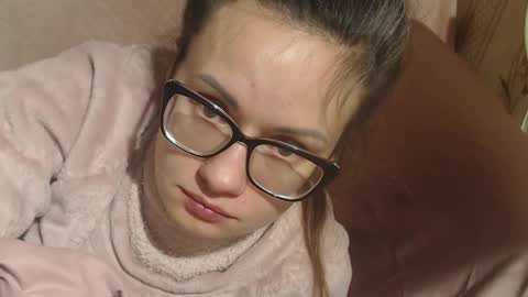 say meow and send tip  online show from February 5, 2026, 12:15 am