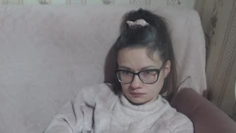 say meow and send tip  online show from February 9, 2026, 9:02 am