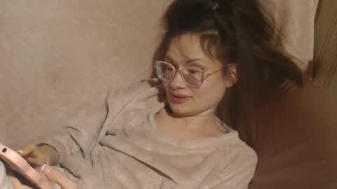 Snapshot of flowercandydoll chatting on March 11, 2026, 7:31 pm say meow and send tip online show from March 11, 2026, 7:31 pm