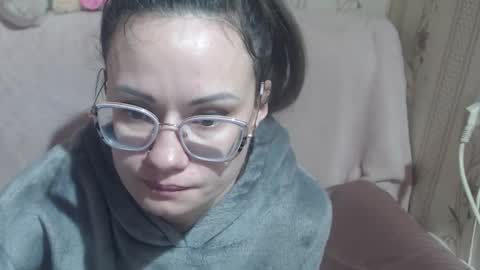 Snapshot of flowercandydoll chatting on March 19, 2026, 10:41 am say meow and send tip online show from March 19, 2026, 10:41 am