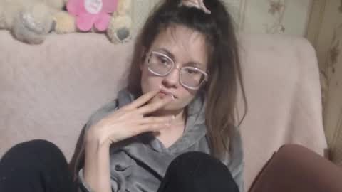 Snapshot of flowercandydoll chatting on March 20, 2026, 4:34 pm say meow and send tip online show from March 20, 2026, 4:34 pm