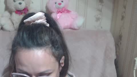 Snapshot of flowercandydoll chatting on April 17, 2026, 3:37 pm say meow and send tip online show from April 17, 2026, 3:37 pm