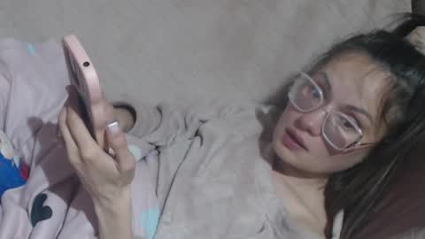 Snapshot of flowercandydoll chatting on April 24, 2026, 8:33 pm say meow and send tip online show from April 24, 2026, 8:33 pm