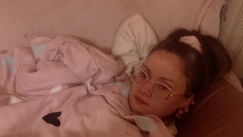 Snapshot of flowercandydoll chatting on April 30, 2026, 10:58 pm say meow and send tip online show from April 30, 2026, 10:58 pm