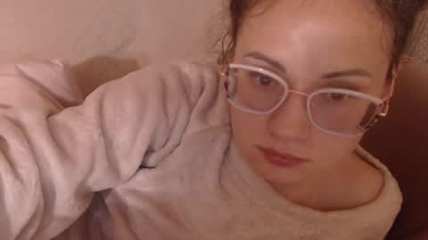 Snapshot of flowercandydoll chatting on May 2, 2026, 10:37 pm say meow and send tip online show from May 2, 2026, 10:37 pm