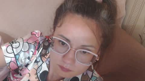 say meow and send tip  online show from May 16, 2026, 12:29 am