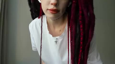 Snapshot of flowerofsin2001 chatting on March 7, 2025, 1:51 pm Flower online show from March 7, 2025, 1:51 pm