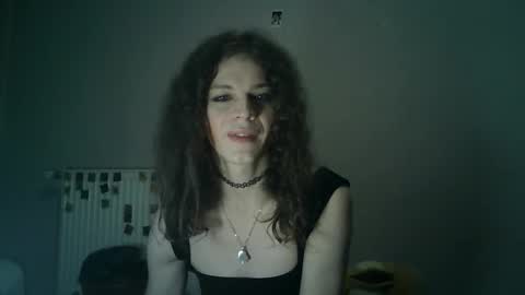 Snapshot of flowpinou chatting on September 17, 2025, 2:02 am Emmy online show from September 17, 2025, 2:02 am