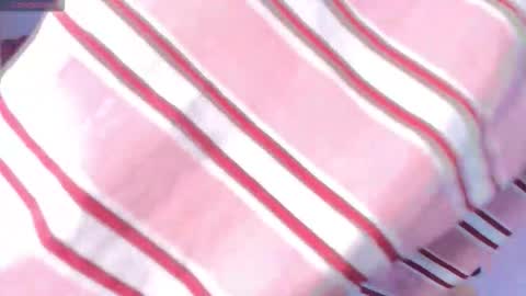 Snapshot of fluffy_bubble21 chatting on February 28, 2026, 4:24 am FLUFFY BUBBLE online show from February 28, 2026, 4:24 am