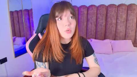 Snapshot of fluffy_bubble21 chatting on March 6, 2026, 4:09 am FLUFFY BUBBLE online show from March 6, 2026, 4:09 am