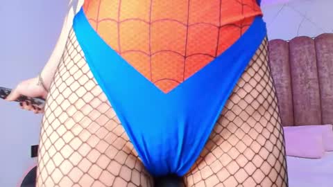 Snapshot of fluffy_bubble21 chatting on April 1, 2026, 4:13 am FLUFFY BUBBLE online show from April 1, 2026, 4:13 am