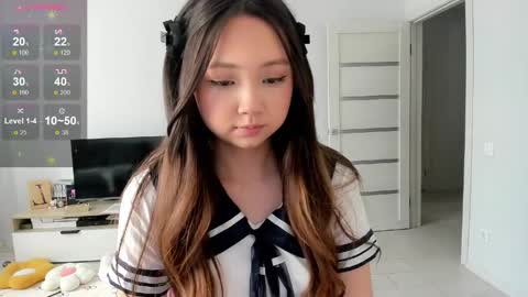 Snapshot of fluffy_rose chatting on April 27, 2026, 4:43 am Rose online show from April 27, 2026, 4:43 am