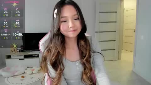 Snapshot of fluffy_rose chatting on May 16, 2026, 10:36 am Rose online show from May 16, 2026, 10:36 am