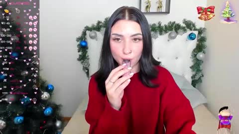 Snapshot of flufyfoxx chatting on January 8, 2025, 3:19 am Lina online show from January 8, 2025, 3:19 am