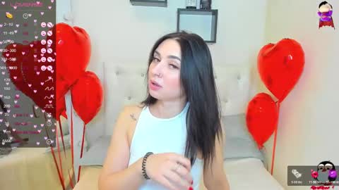 Snapshot of flufyfoxx chatting on February 13, 2025, 2:34 am Lina online show from February 13, 2025, 2:34 am