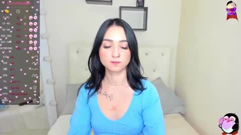 Snapshot of flufyfoxx chatting on March 7, 2025, 11:38 pm Lina online show from March 7, 2025, 11:38 pm
