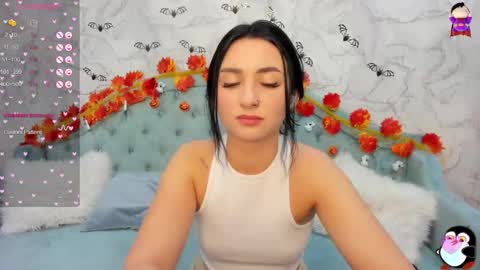 Snapshot of flufyfoxx chatting on October 23, 2025, 12:43 am Lina online show from October 23, 2025, 12:43 am