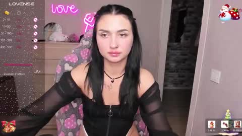 Lina online show from January 17, 2026, 11:04 am