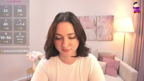 Lina online show from March 31, 2026, 11:49 pm