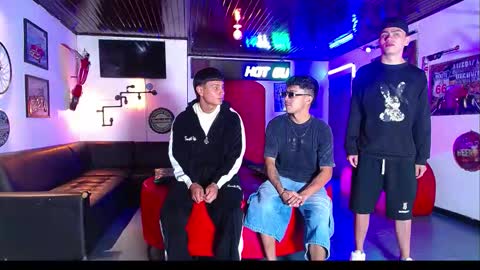 Snapshot of flyckers chatting on February 17, 2026, 7:09 pm flyckers online show from February 17, 2026, 7:09 pm