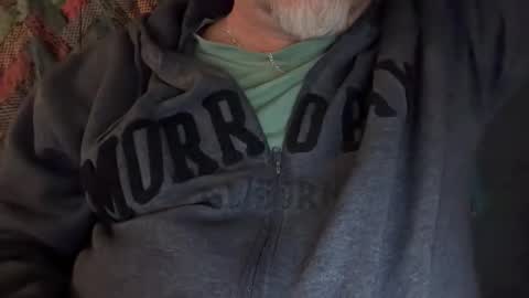 fnkywht60smthng_ online show from February 3, 2026, 6:22 am