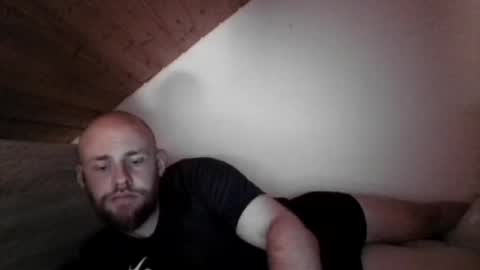 Snapshot of foniks96 chatting on June 21, 2026, 10:56 pm Martin Grob online show from June 21, 2026, 10:56 pm