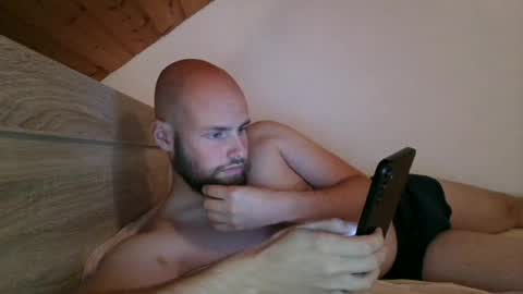 Snapshot of foniks96 chatting on July 21, 2026, 6:32 pm Martin Grob online show from July 21, 2026, 6:32 pm