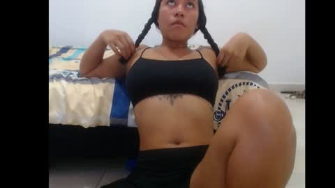 emely and felix online show from January 29, 2025, 9:07 pm