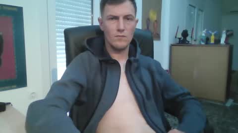Snapshot of forfun1317 chatting on March 18, 2026, 1:14 pm forfun1317 online show from March 18, 2026, 1:14 pm