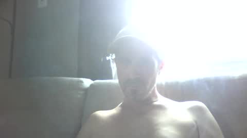 fouraide42 online show from February 21, 2025, 1:33 pm