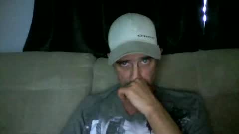 fouraide42 online show from April 6, 2026, 10:22 pm