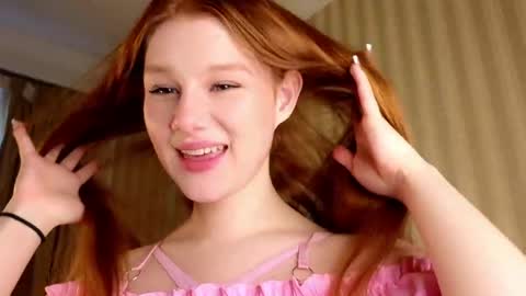 Snapshot of foxxx_tail chatting on May 16, 2026, 3:00 pm Petra online show from May 16, 2026, 3:00 pm