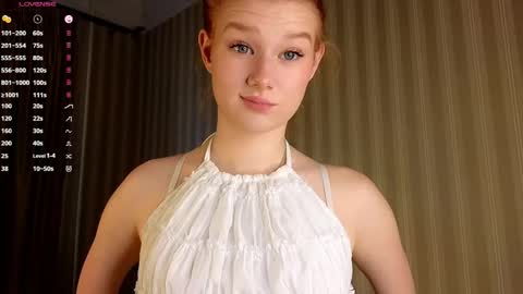 Snapshot of foxxx_tail chatting on May 22, 2026, 2:44 pm Petra online show from May 22, 2026, 2:44 pm