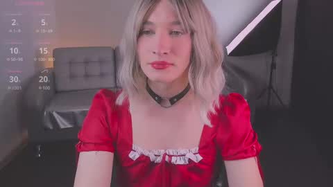 Snapshot of foxy_jpg chatting on February 8, 2025, 6:33 pm Sue online show from February 8, 2025, 6:33 pm